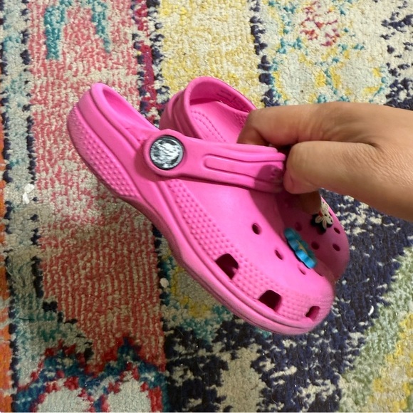 Crocs Kids Pink Clogs with Fun Charms size c9 - Picture 3 of 5